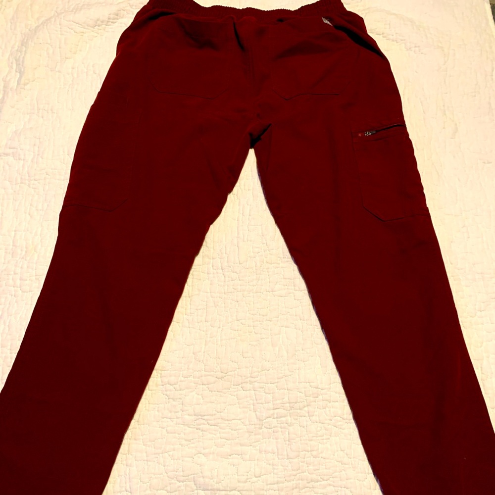 Size small figs scrubs